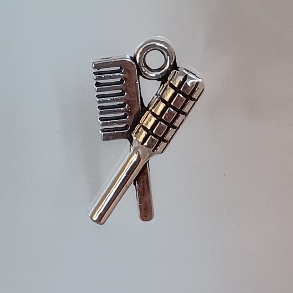Jewelry - Comb & Brush Charm